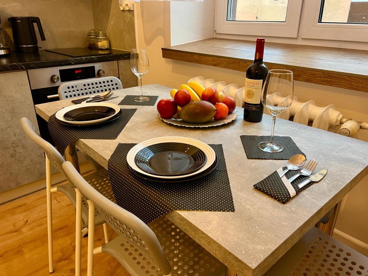 Apartamenty Koktajlove Kielce Luaran gambar
